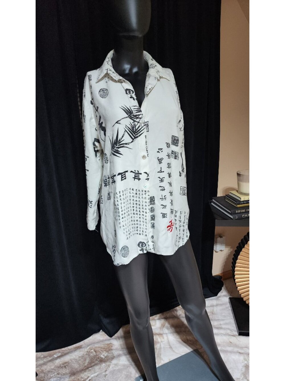 Soft Surroundings Asian Script Blouse Size M - Picture 3 of 5
